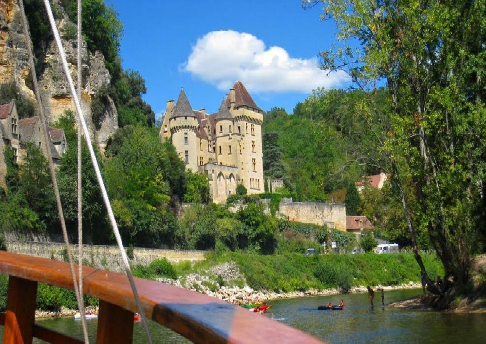Chambre Du Sabotier - Studio Troglodytique - A 100 M Baignade En Riviere - Location De Canoe - Circuits Cyclo - Aire De Pique-Nique - 3 Restaurants Castelnaud-la-Chapelle Eksteriør bilde